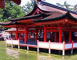 220px-Itsukushima_floating_shrine