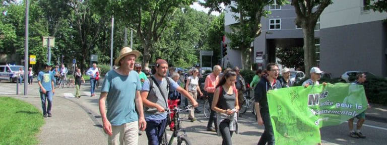 La marche des Cobayes: nous sensibiliser à la crise sanitaire ambiante !